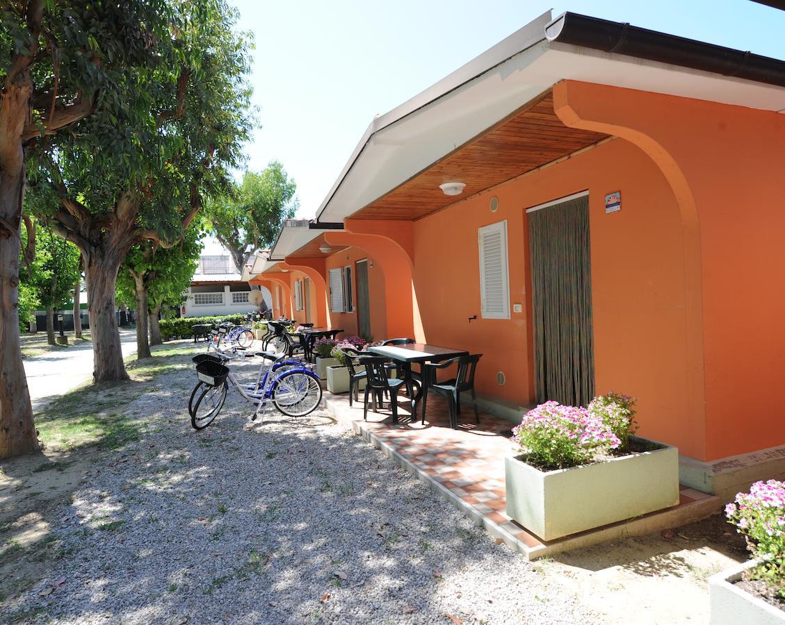 Camping & Village Eucaliptus Alba Adriatica Room photo